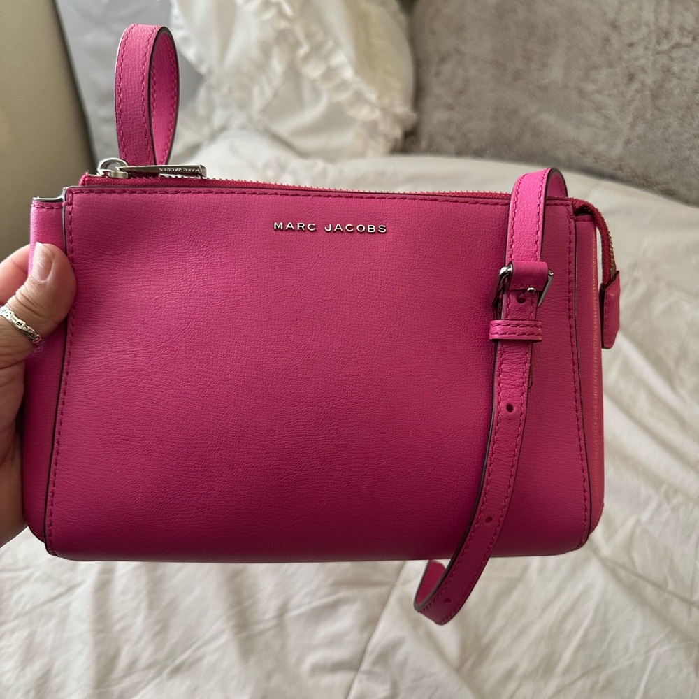 Marc Jacobs 🩷 commuter crossbody